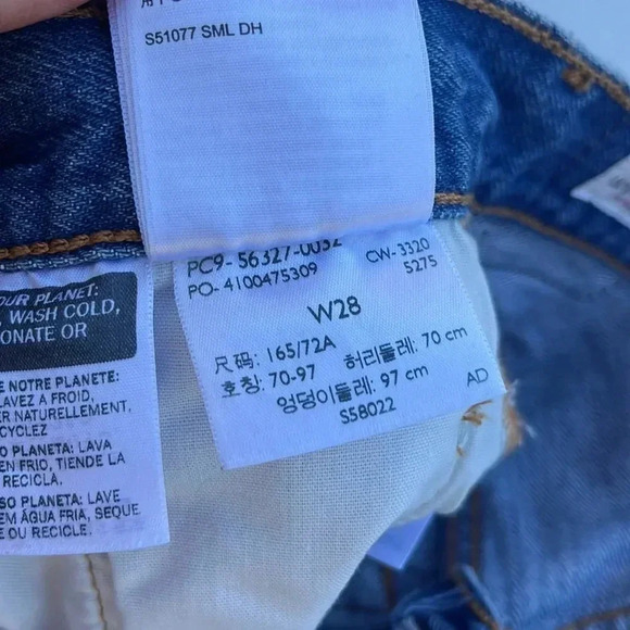 Levi's 501 Premium Women's Distressed Denim Cutoff Jean Shorts 28‎ Hi Waist - Picture 7 of 11